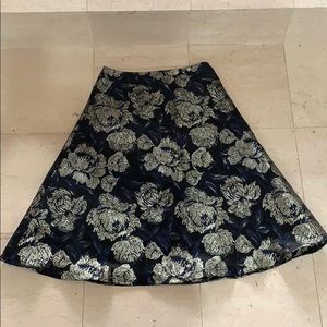 Ann Taylor Metallic Black Gold Jacquard Skirt Knee